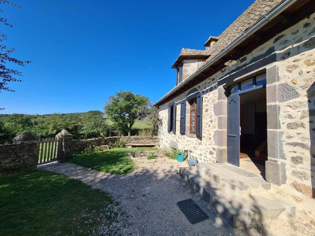 Maison Typique Auvergnate, Piscine Et Four A Pain Saint-Christophe-Les-Gorges Kültér fotó