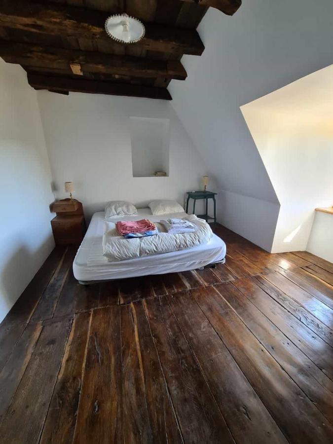 Maison Typique Auvergnate, Piscine Et Four A Pain Saint-Christophe-Les-Gorges Kültér fotó